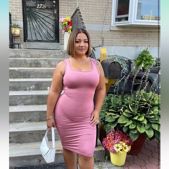 Sexy Bodycon Tank Dress Sleeveless 
8064 - Picture 5 of 5